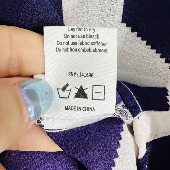 Gameday Couture Purple White Gold Printed V-Neck LSU Pocket Tunic Top Size S - Picture 9 of 9